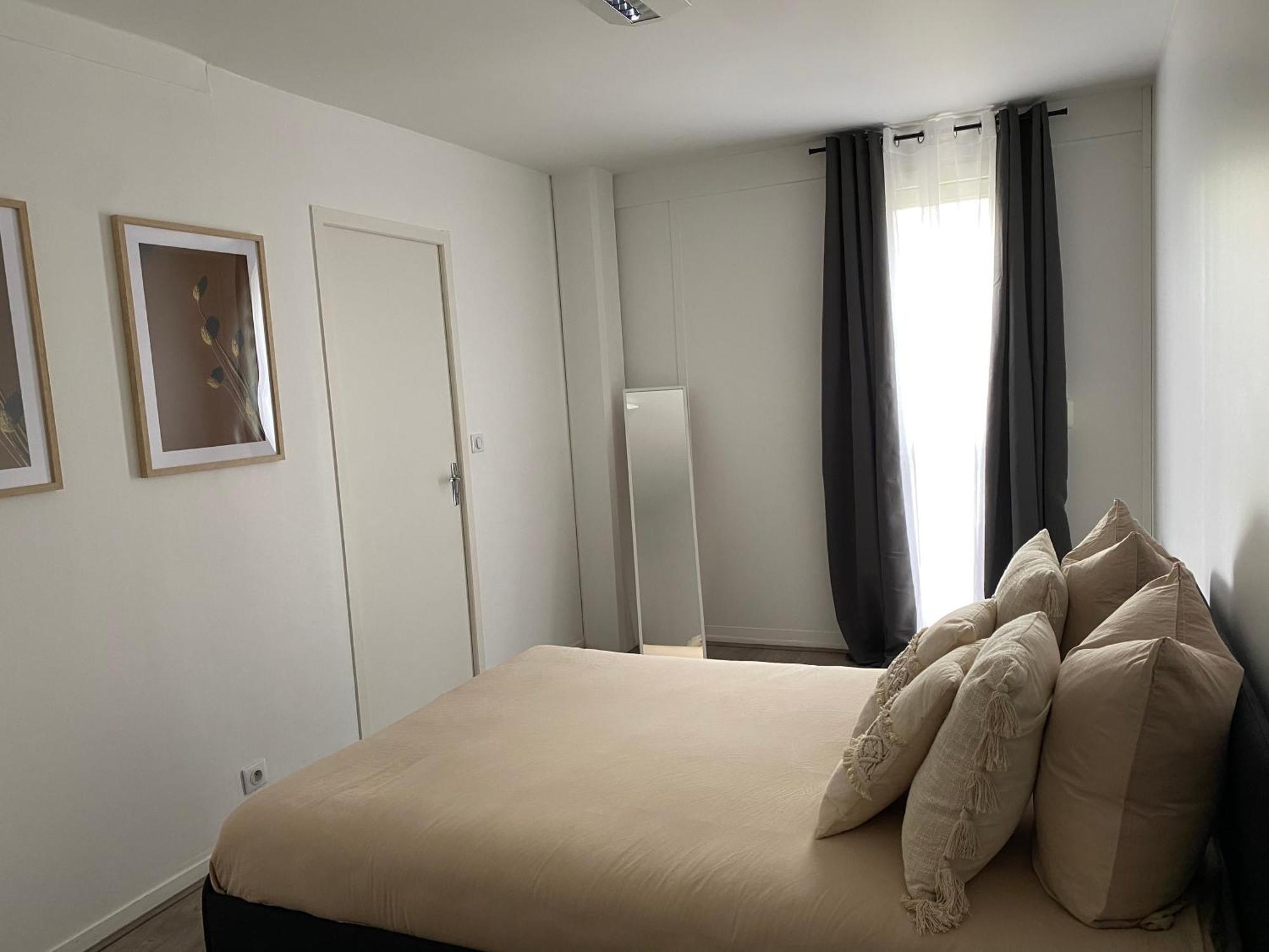 Maison Spacieuse Et Confortable 100M2 Avec Jardin Val-de-Reuil Zewnętrze zdjęcie
